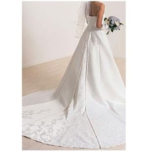 Alfred Angelo Wedding Dress New